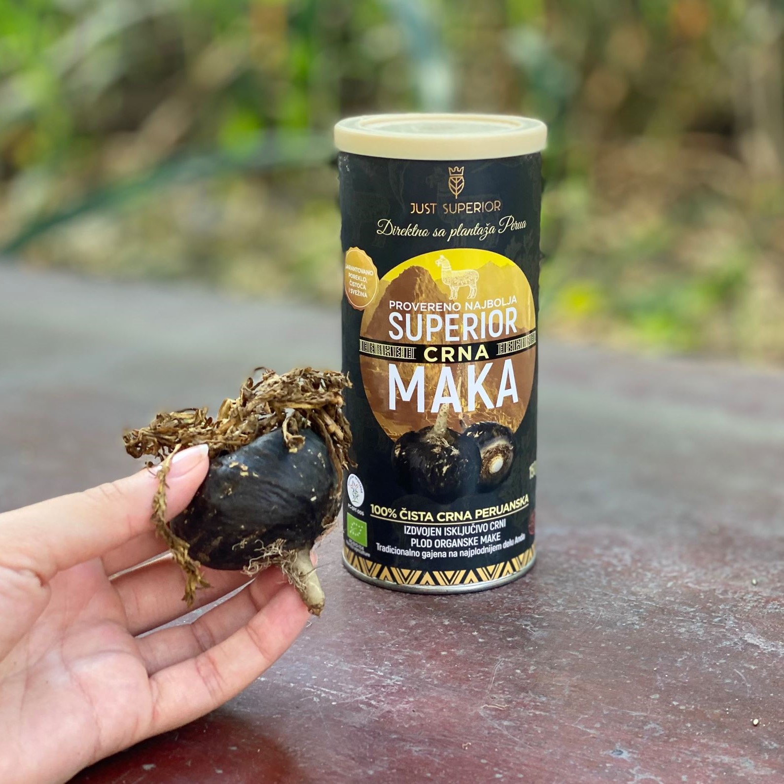 superior-organska-crna-maka